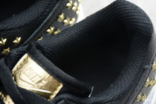 AR0639-001 1 STARS FORCE LOW BLACK AIR NIKE 0908
